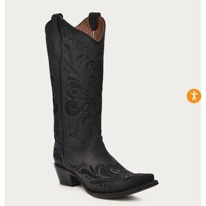 CORRAL WOMEN’S EMBROIDERY BLACK SNIP TOE COWBOY BOOT